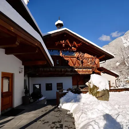 Holiday home Ferienhaus Ban Broesign Perfekte Lage In Tirol *